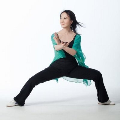 Violet Li, award winning Tai Chi author and writer on Official World Tai Chi Day Online Qigong Summit Spring 2020
